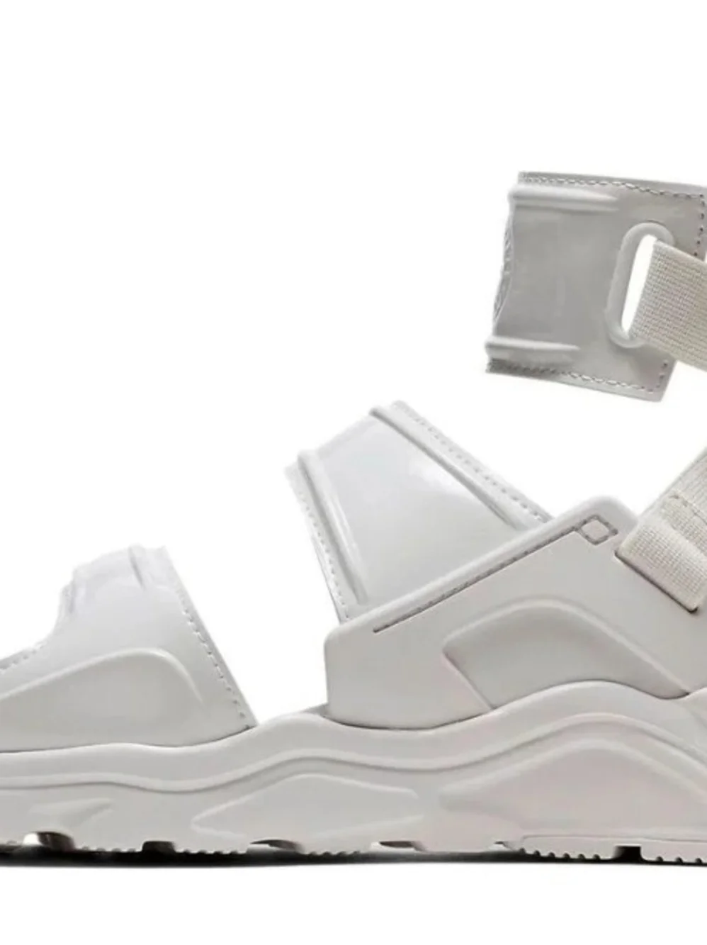 Nike sleek white
